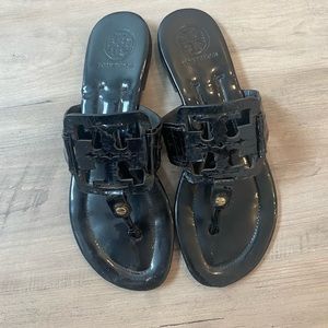Black Tory Burch sandals (8.5)